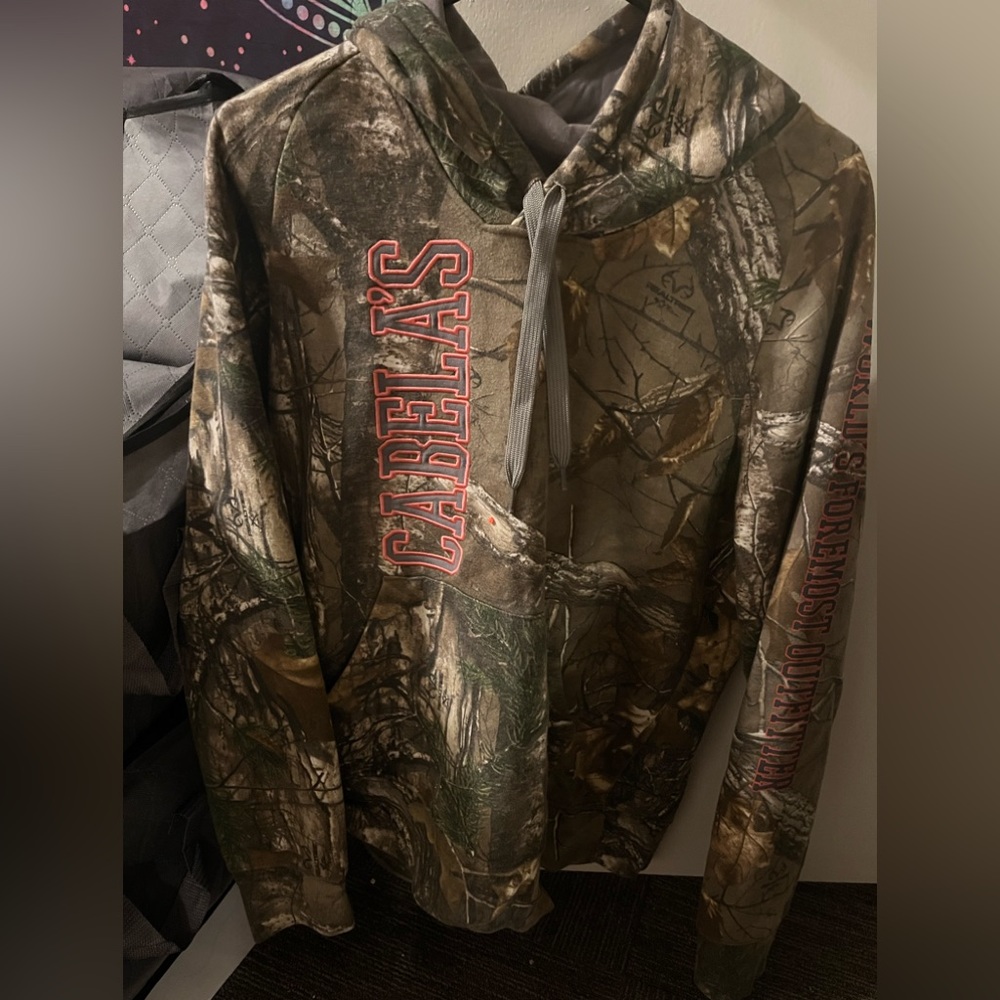 Cabelas Hooded Sweatshirt